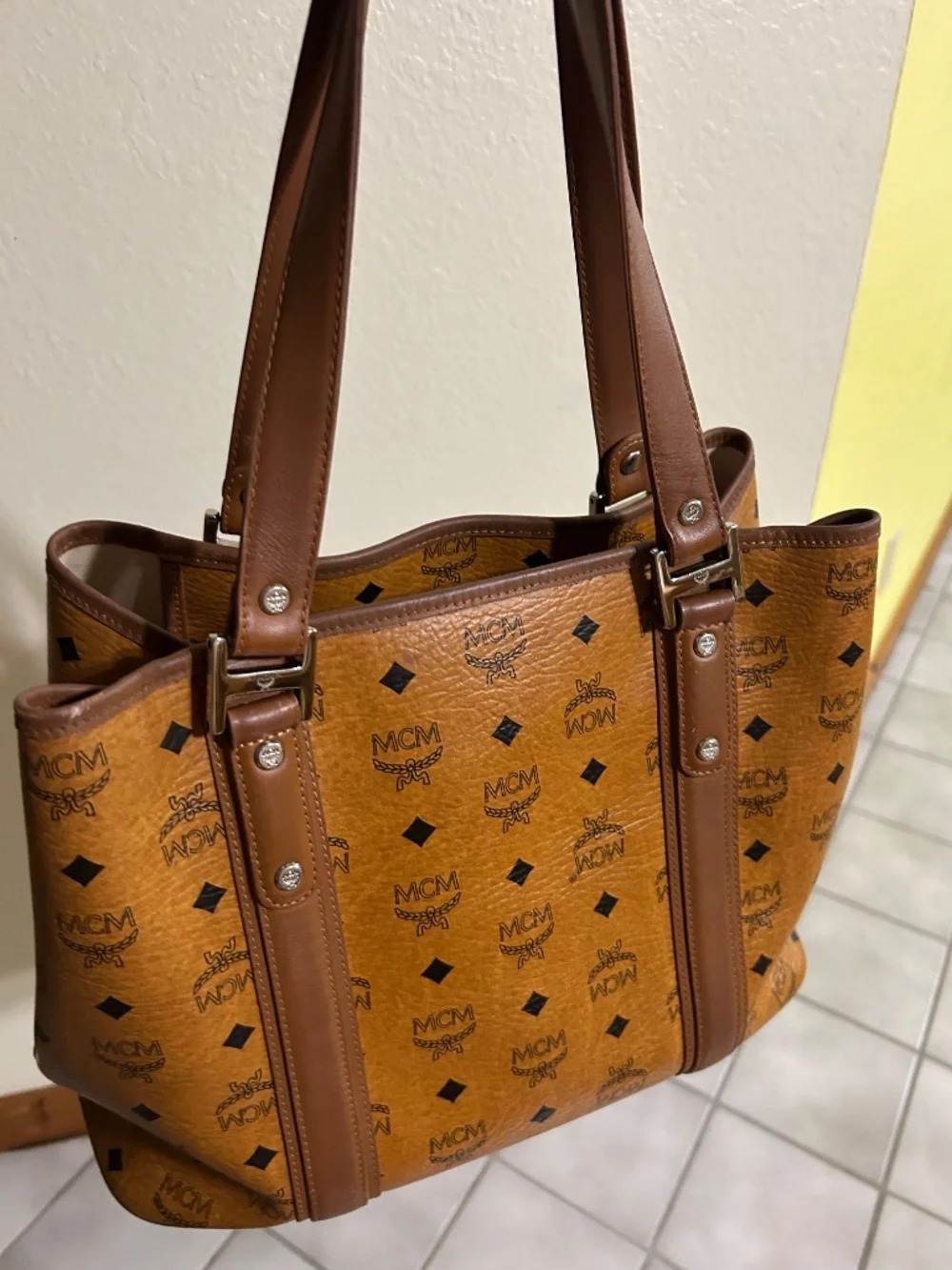 Mcm tote bag